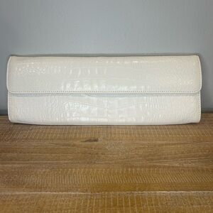 Lai clutch crocodile skin